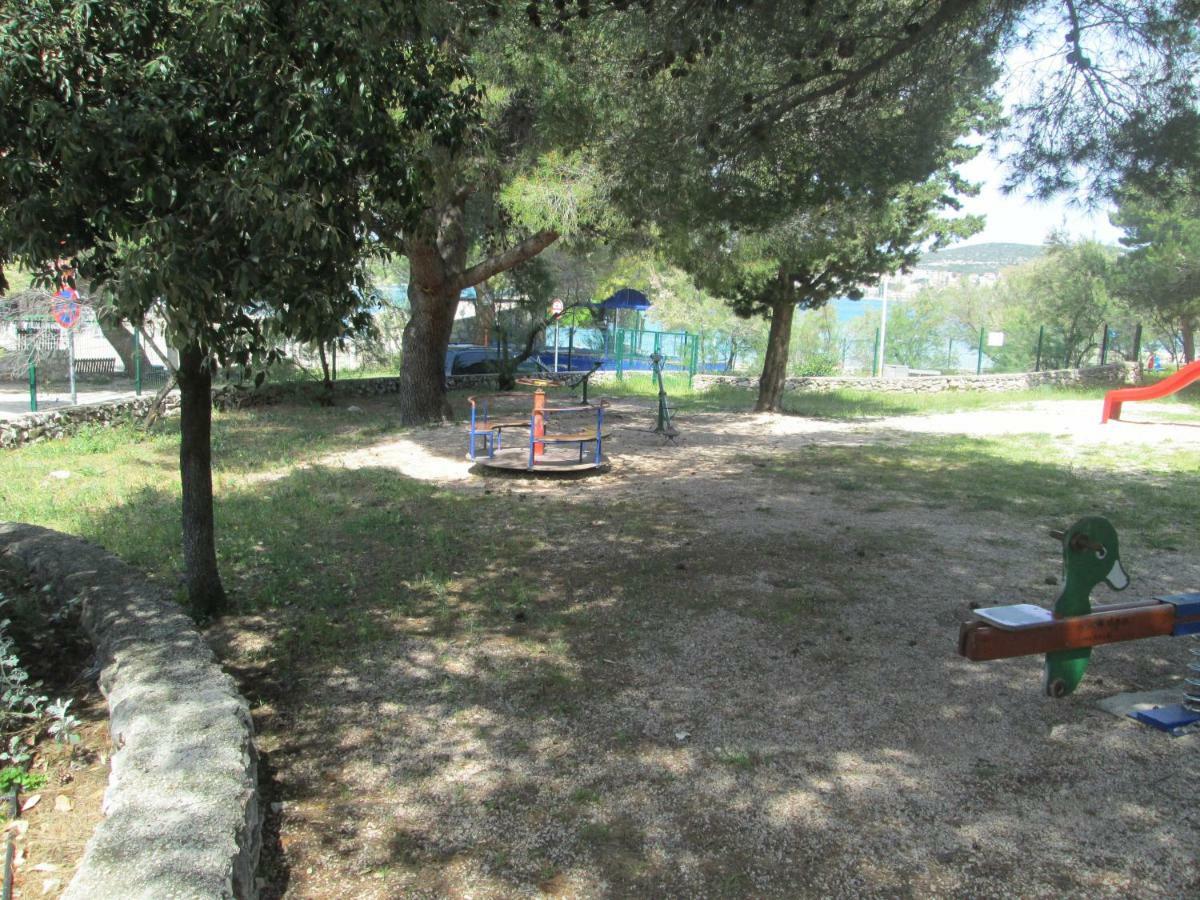 Mobile Home Pearl Of Murter Jezera Esterno foto